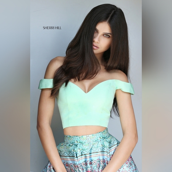 NWT Size 4 Sherri Hill 2-Piece Blue & Green Print Taffeta Ballgown - Picture 4 of 9